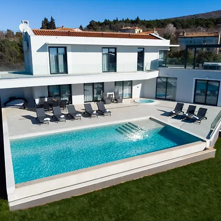 Villa Lea *